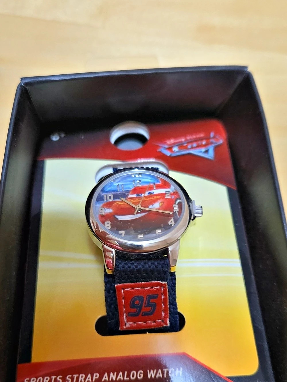 Disney Cars Lightning McQueen 95 Sports Strap Analog Watch Sports Strap Watch in